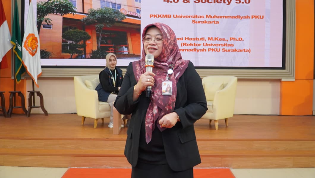 Rektor UM PKU Surakarta