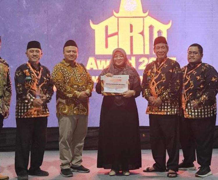 UMPKU Surakarta Raih Penghargaan CRM Award VI 2025 sebagai PTMA Peduli Cabang, Ranting, dan Masjid Muhammadiyah