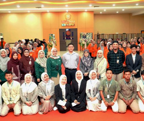 Gaet Pakar Internasional, UMPKU Perkuat Keperawatan Hadapi Krisis Penyakit Tidak Menular Global