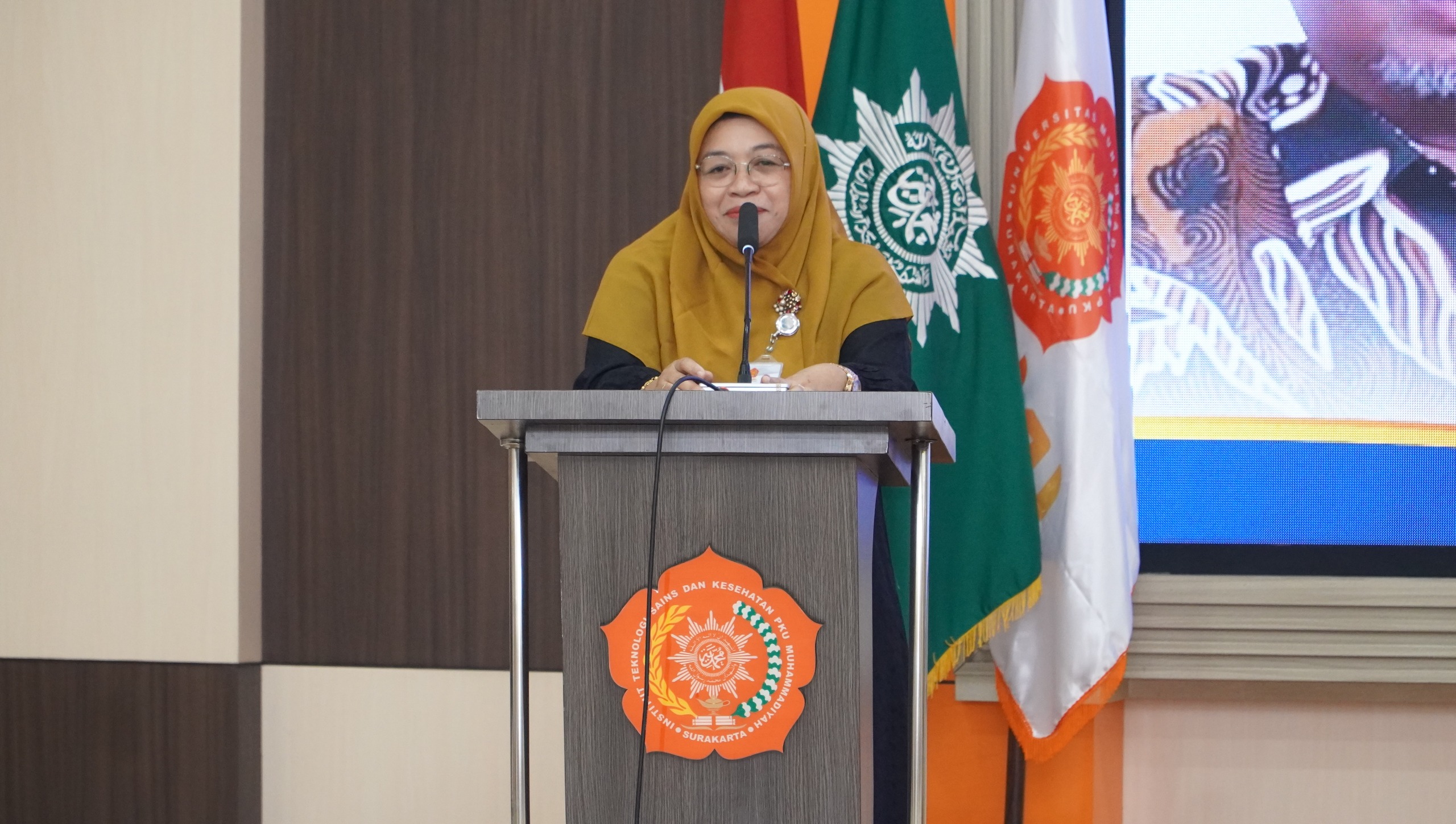 Rektor UMPKU Surakarta