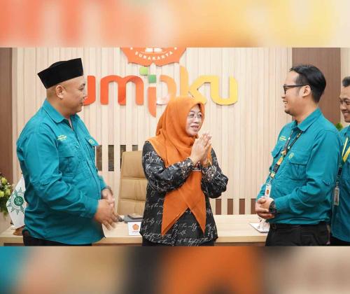 Poltekkes Permata Indonesia Yogyakarta Lakukan Studi Banding ke UMPKU Surakarta untuk Penguatan Tata Kelola Institusi